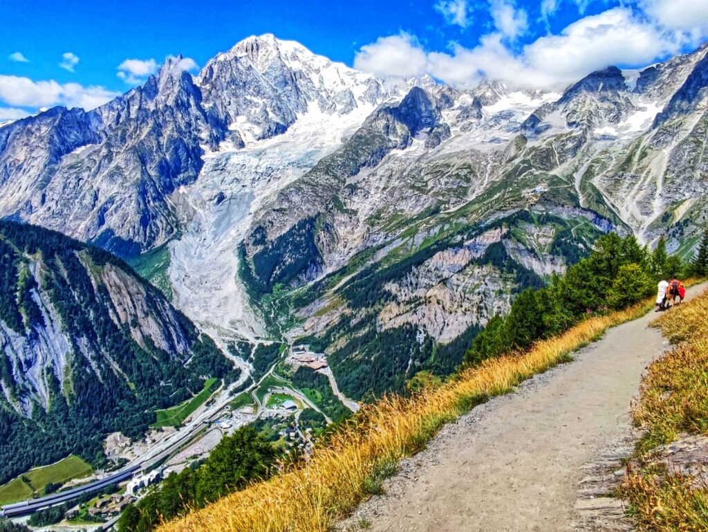 Tour du Mont Blanc – o lecție despre adaptabilitate și bunătate